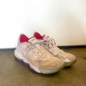 Lebron Nike Air